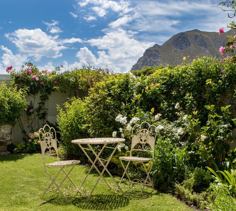 Sandals Beach Villa Hermanus Bagian luar foto